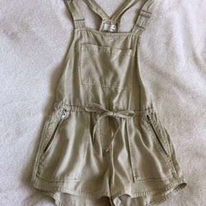 Wilfred Free overall romper